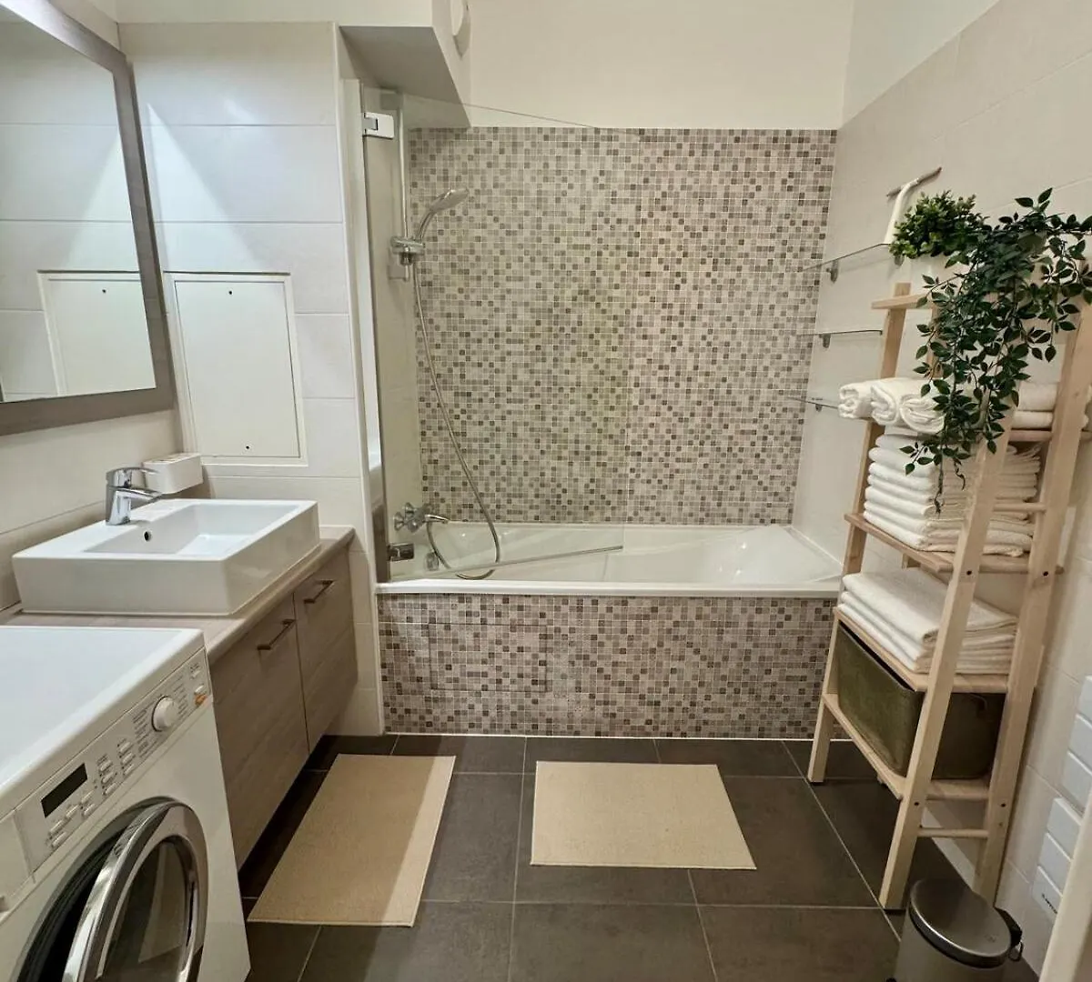 Charming 3Br Apartment With Loggia Close To Paris Le Plessis-Robinson 0*,